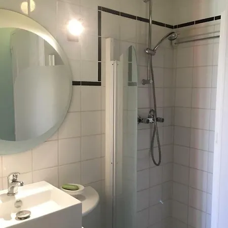 Joli Rez De Jardin Lejlighed Houlgate